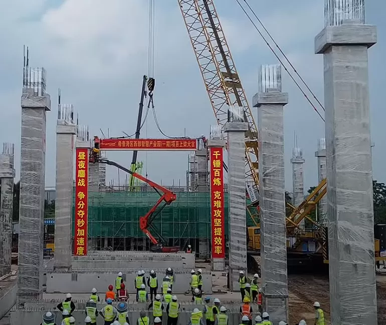 Juli 19, 2024, 600000 Quadratmeter, die Oberstrahl-Installation des Shein-Projekts wurde abgeschlossen